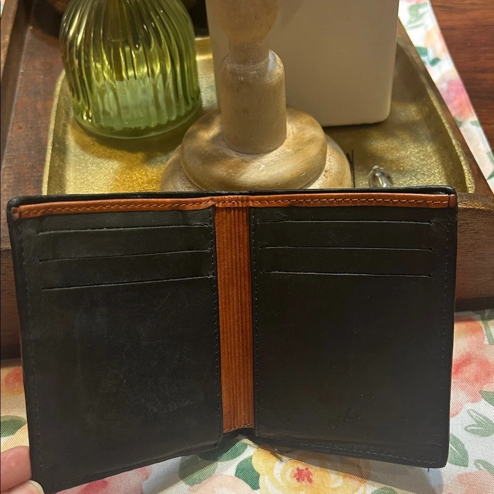 Vilez Black Leather Bifold Wallet